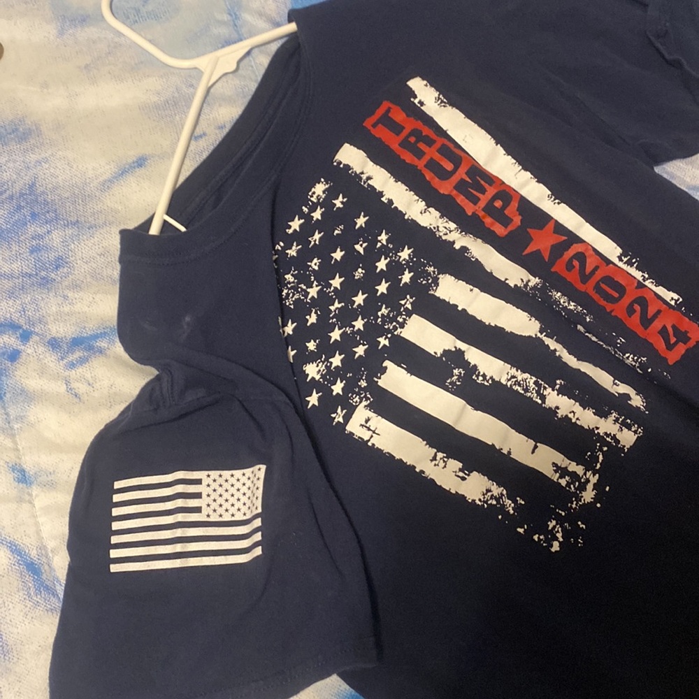 Trump Tee - Picture 2 of 2